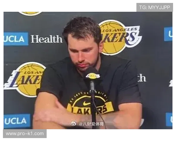 利拉德关键时刻突破提升得分效率优于东契奇