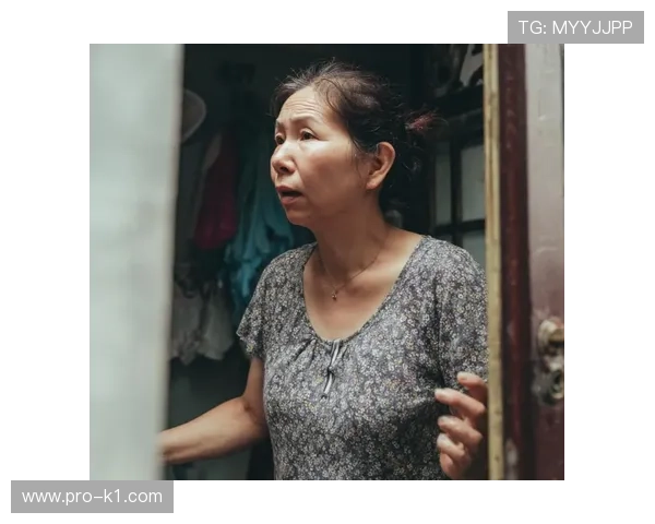 庞伟家到底哪来的厨师？这身材跟隔壁大妈差太多了吧！