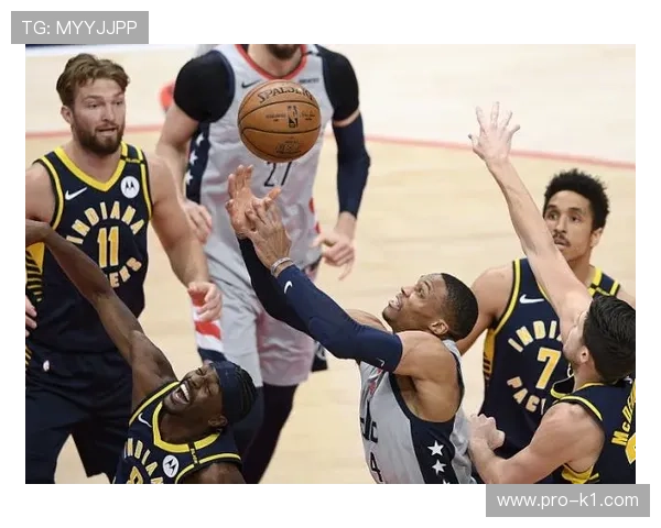 奥斯卡·罗伯特森连续三季场均三双显示全能控卫独到数据优势