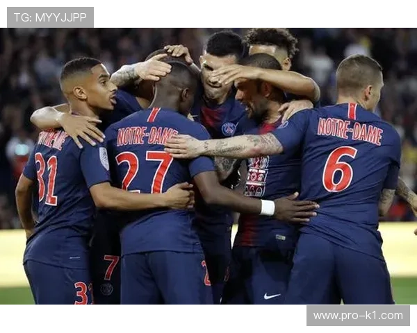 巴黎圣日耳曼从巨星堆叠转向团队构建，阵容逻辑迎来阶段性变化